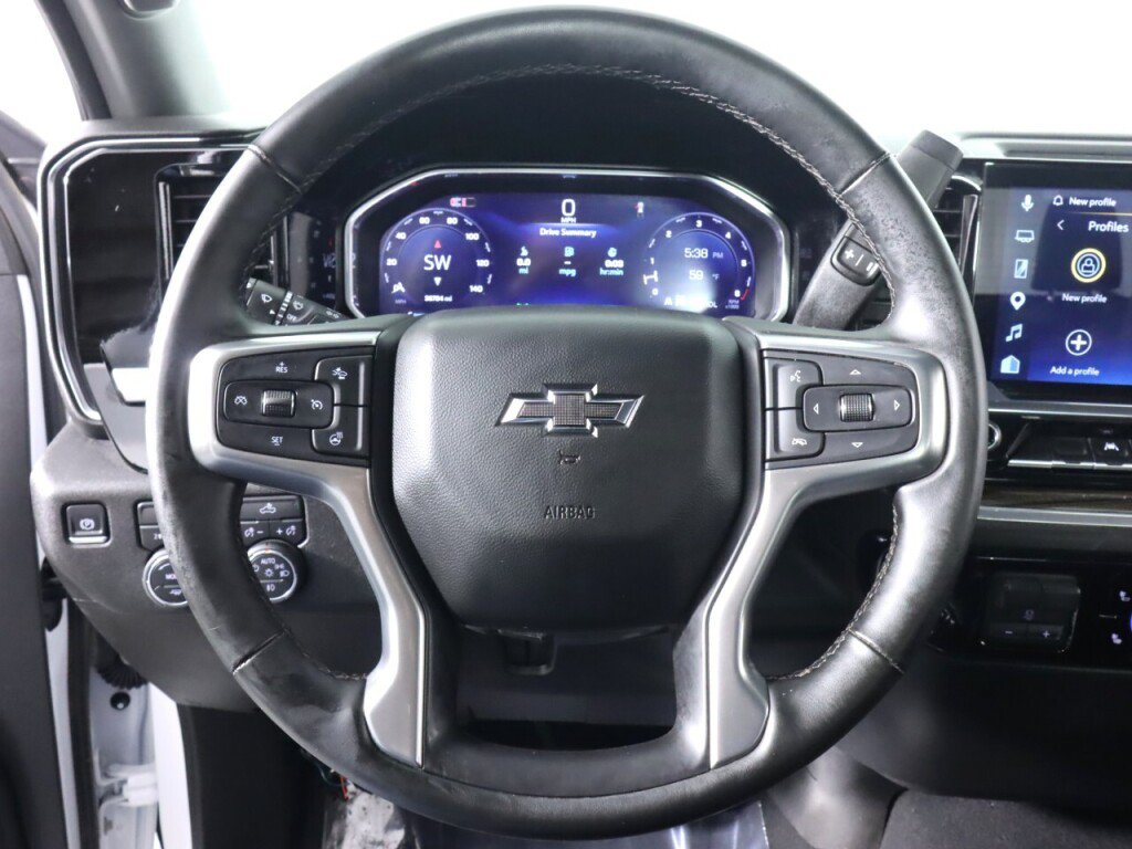 Used 2026 Chevrolet Silverado 1500 RST AWD/4WD image 12