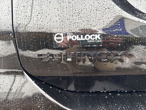 Used 2022 Chevrolet Equinox RS w/ Infotainment Package image 10