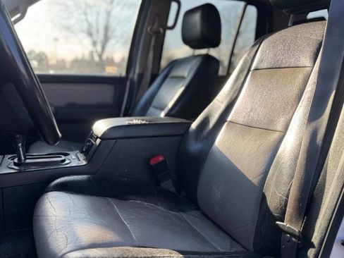 Used 2008 Ford Explorer Sport Trac Limited image 4