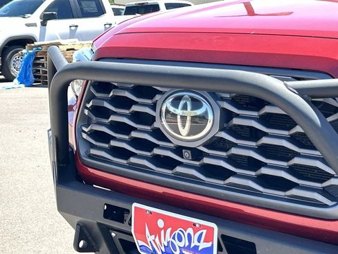 Used 2020 Toyota Tacoma TRD Off-Road w/ Advanced Technology Package AWD/4WD image 30