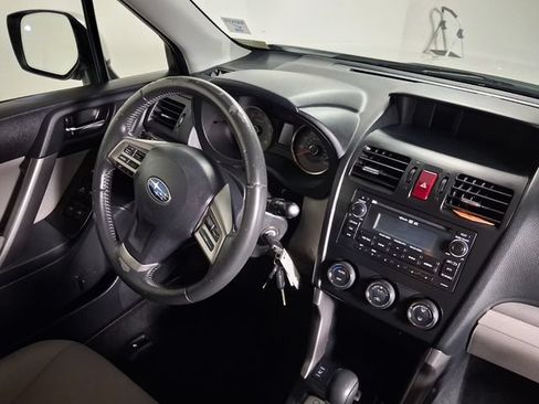 Used 2015 Subaru Forester 2.5i Limited w/ Popular Package #2 AWD/4WD image 17
