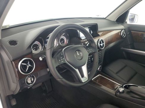 Used 2015 Mercedes-Benz GLK 350 2WD image 11