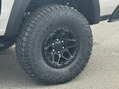 New 2026 Chevrolet Colorado ZR2 w/ ZR2 Bison Edition image 30