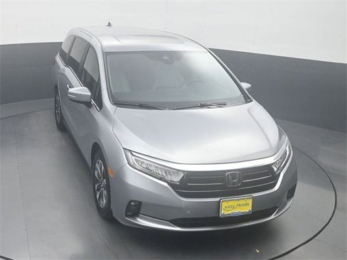 Certified 2024 Honda Odyssey EX-L image 19