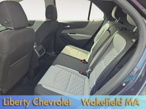 Used 2019 Chevrolet Equinox LS AWD/4WD image 12