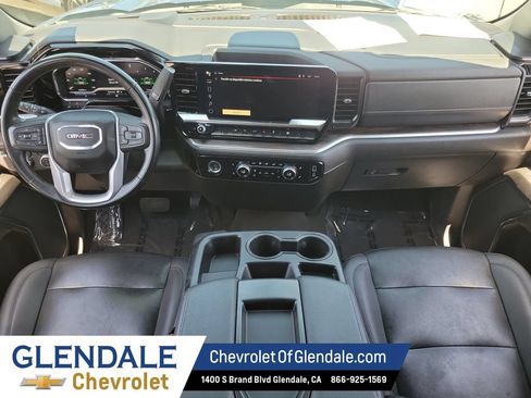 Certified 2024 GMC Sierra 1500 SLT RWD image 22