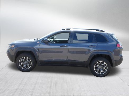 Used 2022 Jeep Cherokee Trailhawk AWD/4WD image 4