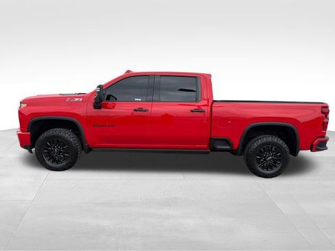 Used 2022 Chevrolet Silverado 2500 LTZ w/ LTZ Plus Package image 4