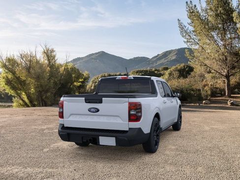 New 2026 Ford Maverick Lariat w/ Black Appearance Package AWD/4WD image 39