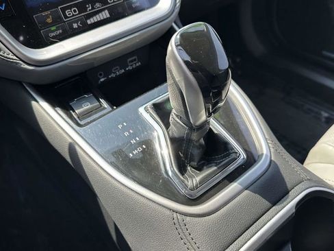 Used 2023 Subaru Legacy Limited AWD/4WD image 9