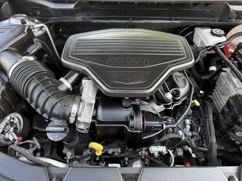 Used 2024 Cadillac XT5 Premium Luxury image 37