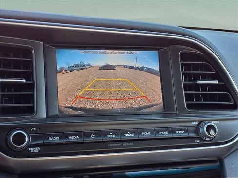 Used 2019 Hyundai Elantra SEL w/ Winter Weather Package image 12