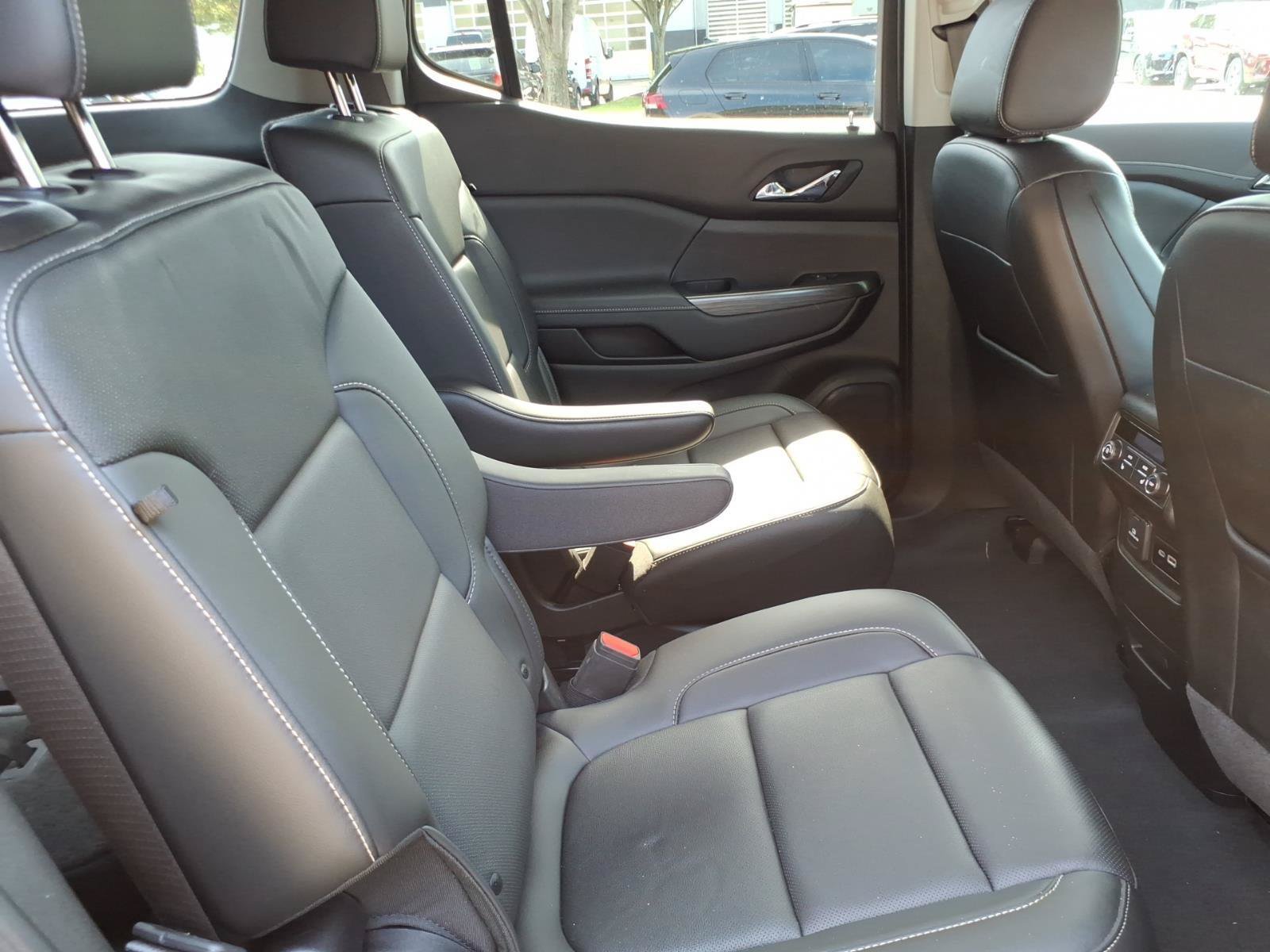 Used 2023 GMC Acadia SLT w/ Elevation Edition AWD/4WD image 26