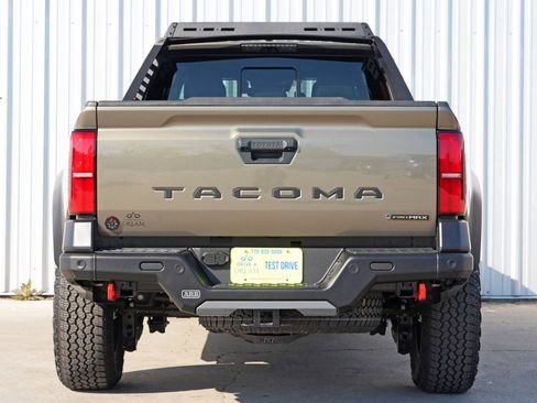 Used 2025 Toyota Tacoma 4x4 Double Cab Hybrid w/ Tow Tech Package image 11