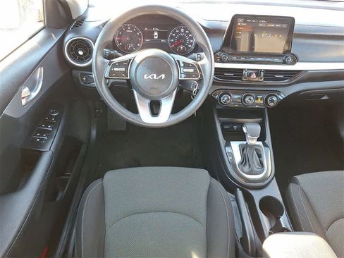 Used 2022 Kia Forte LXS image 21