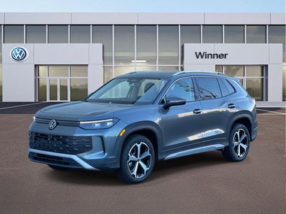 New 2025 Volkswagen Tiguan SE