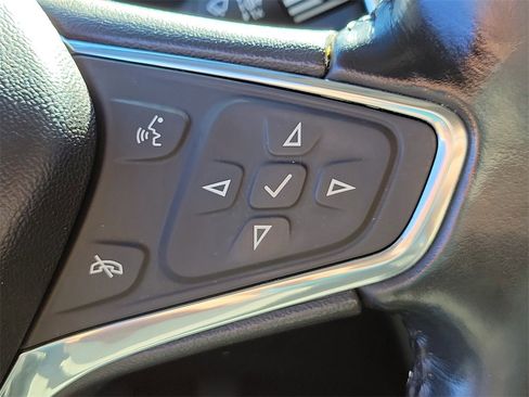 Used 2020 Chevrolet Equinox LT image 26