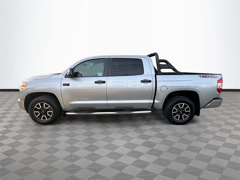 Used 2015 Toyota Tundra SR5 image 4