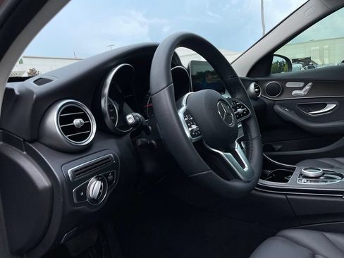 Used 2019 Mercedes-Benz C 300 Sedan image 27