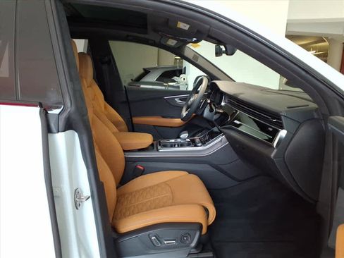 Used 2024 Audi RS Q8 image 20