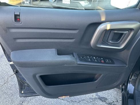 Used 2011 Honda Ridgeline RTS image 13