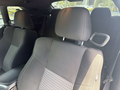 Used 2022 Dodge Challenger R/T RWD image 21