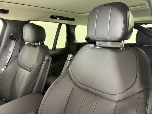 New 2026 Land Rover Range Rover SE image 5