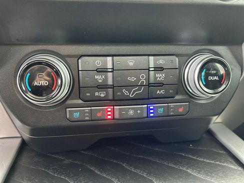 Used 2019 Ford F350 Platinum w/ Platinum Ultimate Package image 36