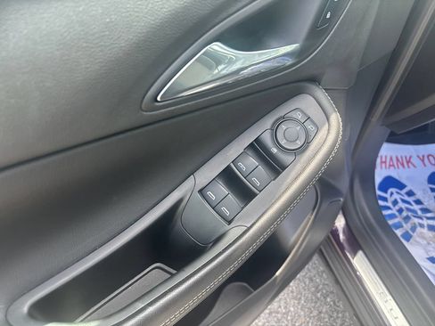 Used 2021 Buick Encore GX Select w/ Experience Buick Package FWD image 16