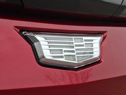 Used 2024 Cadillac Lyriq Luxury AWD/4WD image 32