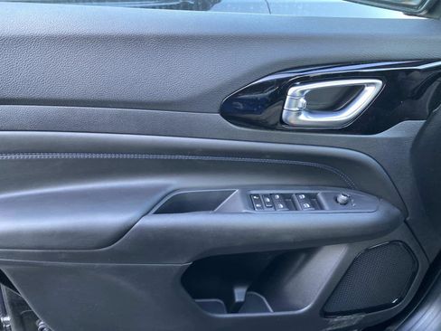 New 2026 Jeep Compass Limited image 15