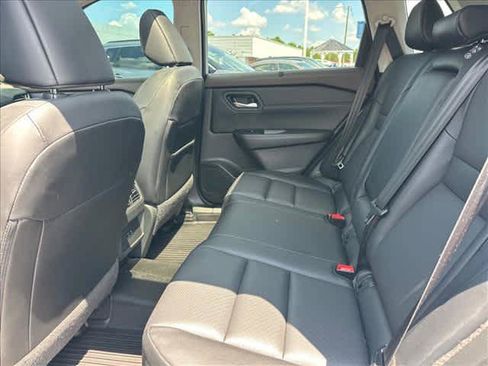 Used 2023 Nissan Rogue SV w/ SV Premium B Package FWD image 13