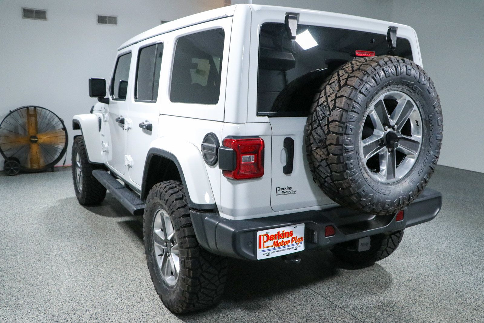 Used 2021 Jeep Wrangler Unlimited Sahara AWD/4WD image 10