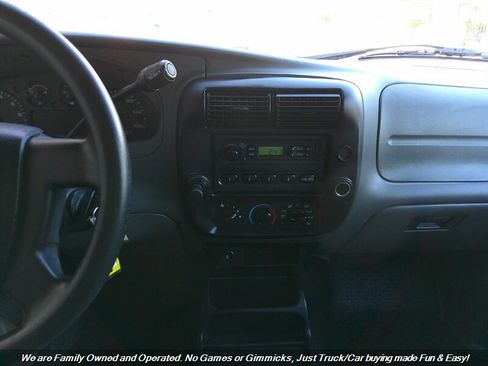 Used 2011 Ford Ranger XL image 25