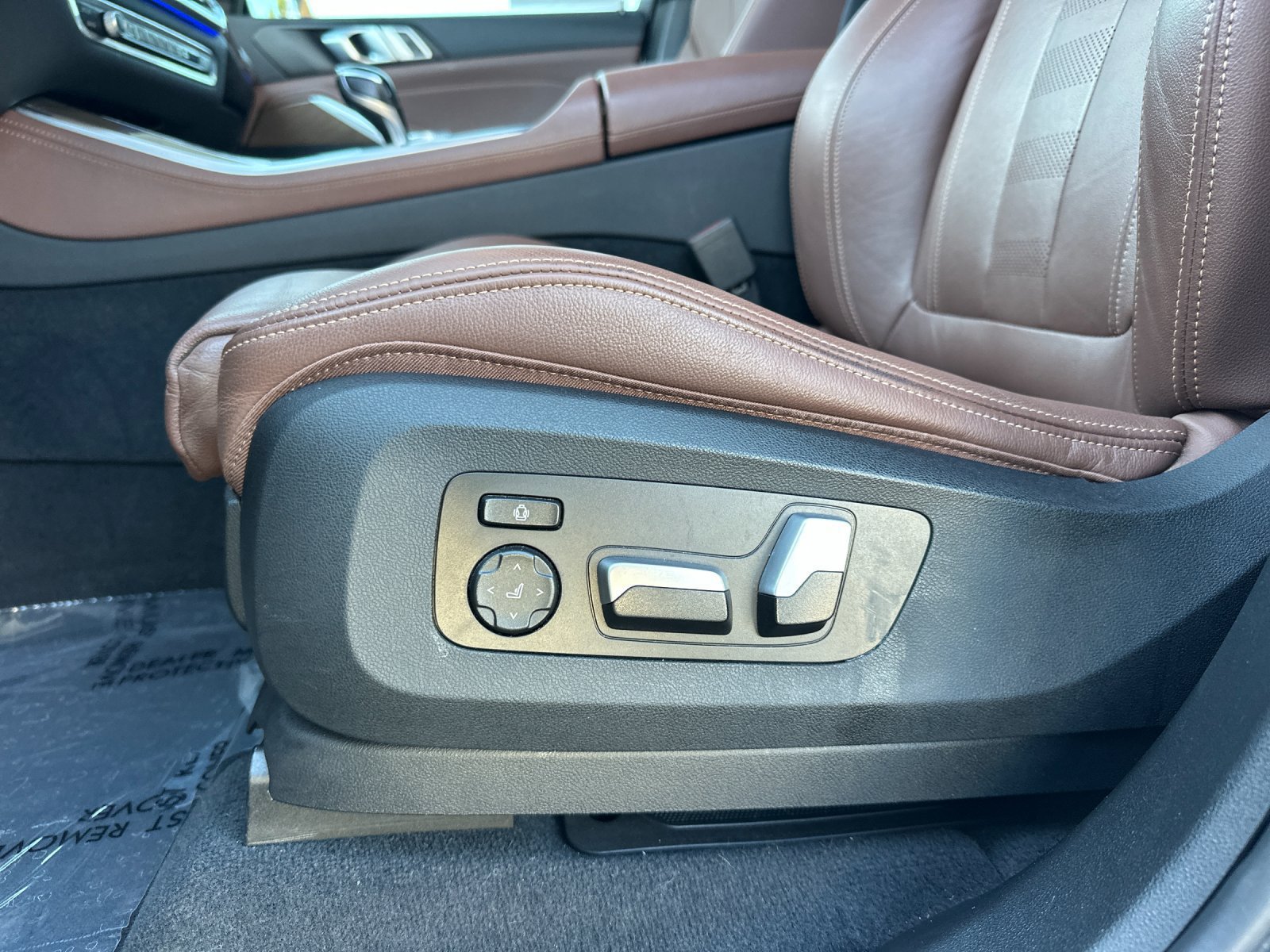 Used 2021 BMW X5 sDrive40i w/ M Sport Package RWD image 12