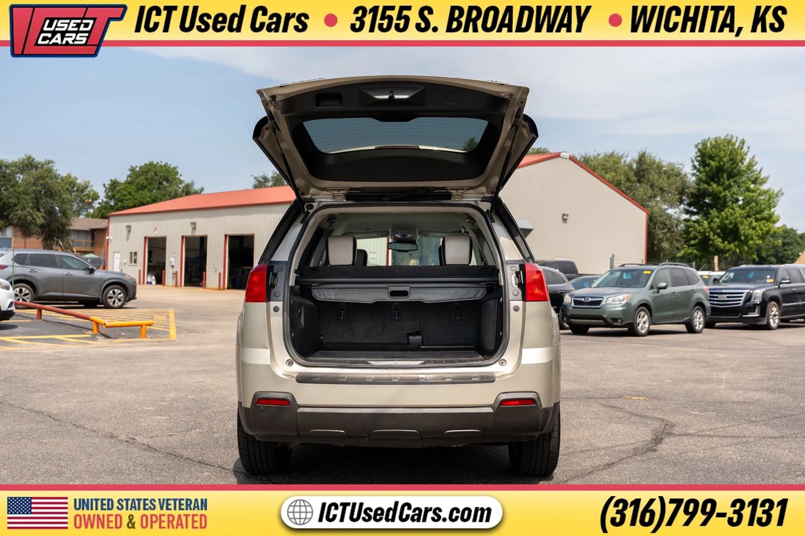 Used 2013 GMC Terrain SLT w/ Cargo Package AWD/4WD image 7