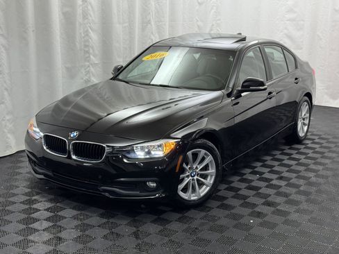 Used 2016 BMW 320i xDrive Sedan w/ Driver Assistance Package image 2