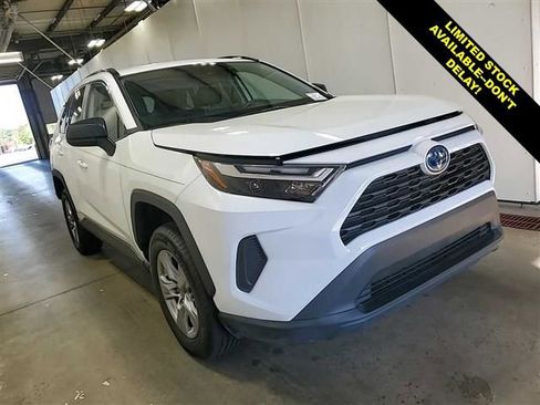 Used 2024 Toyota RAV4 LE AWD/4WD image 1