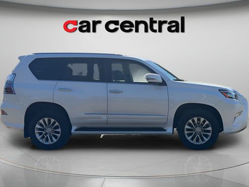 Used 2017 Lexus GX 460 Premium AWD/4WD image 7
