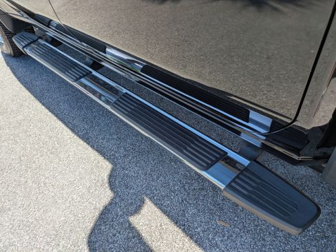 Certified 2022 Chevrolet Silverado 2500 High Country w/ Safety Package II image 13