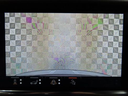 Used 2024 GMC Yukon XL Denali w/ Advanced Technology Package image 22