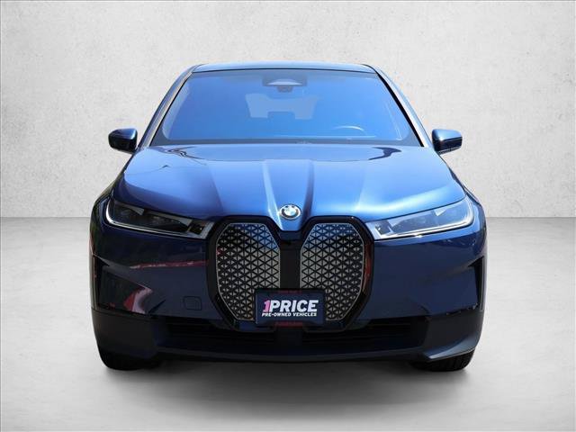 Certified 2023 BMW iX xDrive50 AWD/4WD image 3
