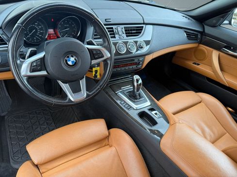 Used 2016 BMW Z4 sDrive28i w/ Sport Package image 22