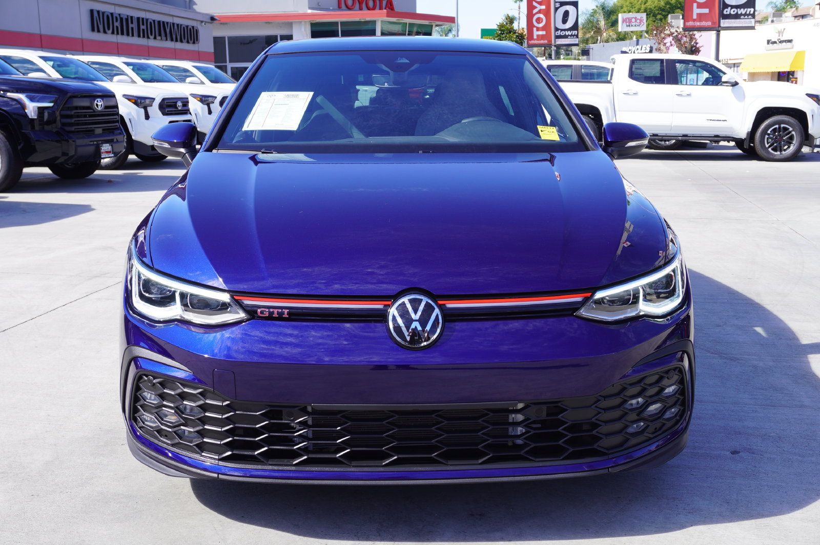 Used 2023 Volkswagen GTI SE FWD image 3