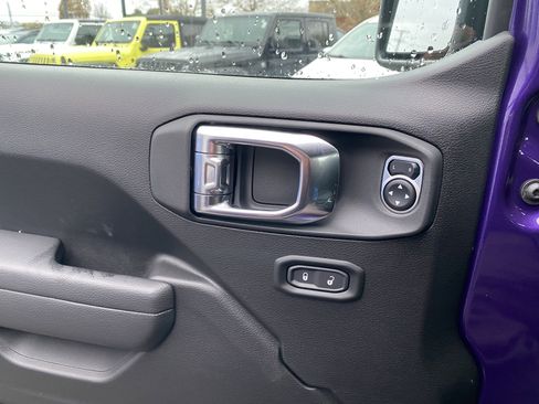 New 2026 Jeep Wrangler Unlimited Rubicon image 15