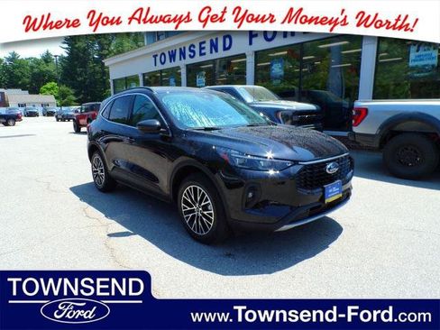 Certified 2024 Ford Escape SE w/ PHEV Premium Package FWD image 1
