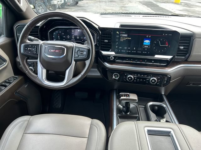 Used 2022 GMC Sierra 1500 SLT w/ SLT Convenience Package AWD/4WD image 44
