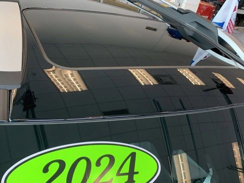 Certified 2024 Subaru Outback Touring XT image 24