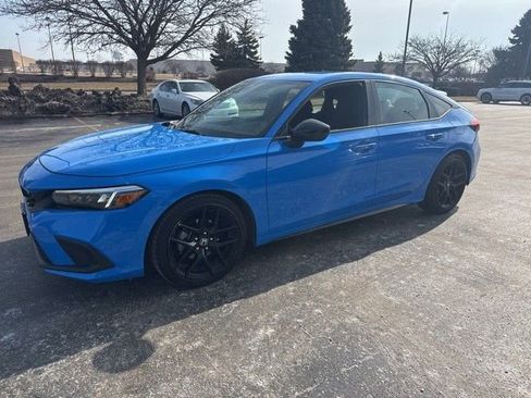 Used 2023 Honda Civic Sport image 8