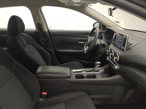 Used 2020 Nissan Sentra SV FWD image 21